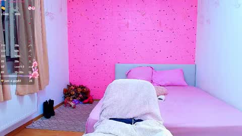      online show from September 16, 2025, 4:41 pm