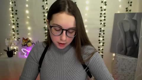 Happy online show from March 3, 2025, 10:06 am