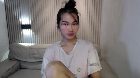    online show from December 14, 2025, 12:27 am