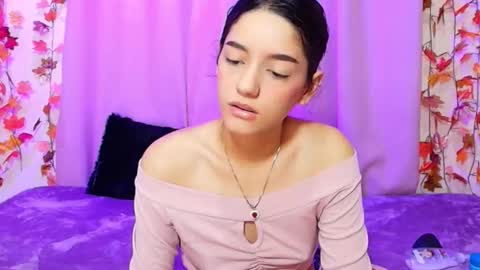 Lina and roberth online show from December 22, 2025, 8:22 am