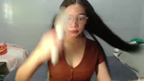 yoursexy_reb online show from January 6, 2026, 4:38 am