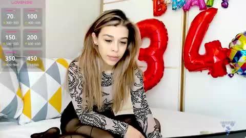 yoursoul_mila online show from February 28, 2025, 11:03 am