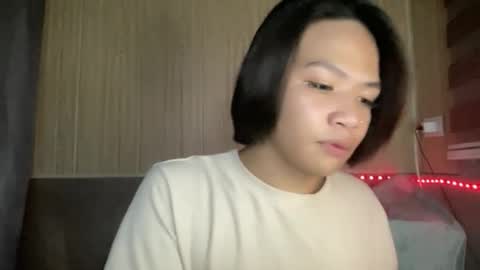 yoursweet_loveace online show from May 27, 2026, 11:51 am