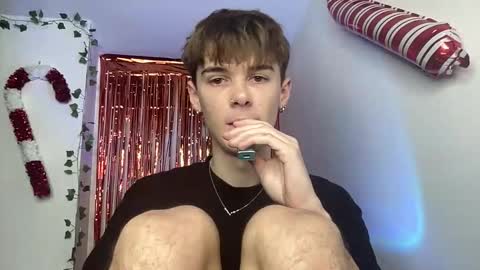 yoursweetyguy online show from January 8, 2026, 2:52 pm