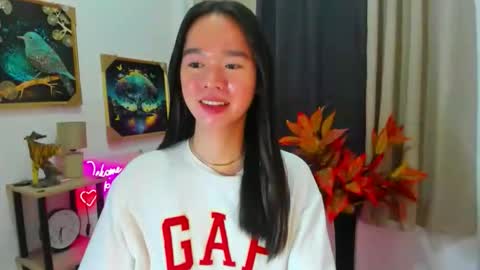 yourtinybunny online show from February 28, 2026, 3:35 pm