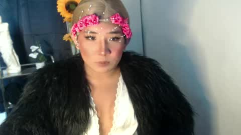 Jeen online show from February 25, 2025, 11:44 pm