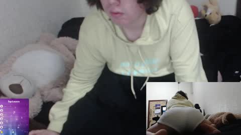 Snapshot of yourtrapuwu chatting on January 25, 2025, 9:26 am yourtrapuwu online show from January 25, 2025, 9:26 am