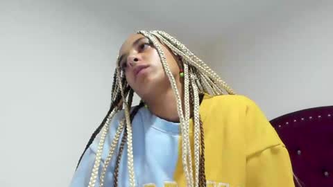 Snapshot of youwishtobeme chatting on December 13, 2024, 1:48 am elizabeth ju online show from December 13, 2024, 1:48 am