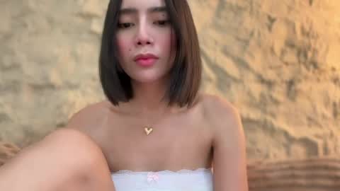 YowgineTheGreat online show from April 7, 2026, 4:46 am