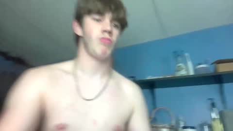 YoungPhysique05 online show from September 28, 2025, 8:03 pm