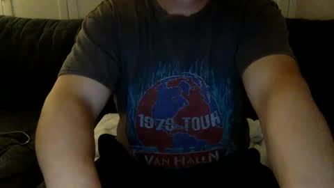 yque online show from September 18, 2025, 5:09 am