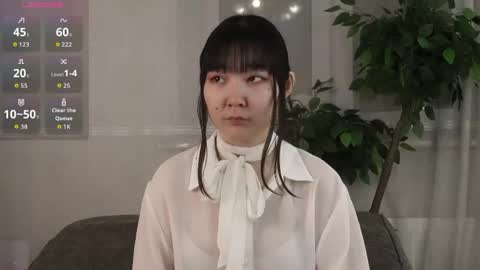 Snapshot of yui_yummy chatting on June 7, 2026, 8:01 pm Yui online show from June 7, 2026, 8:01 pm