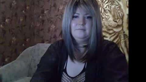 Snapshot of yuliiared chatting on December 15, 2025, 5:55 am yuliiared online show from December 15, 2025, 5:55 am