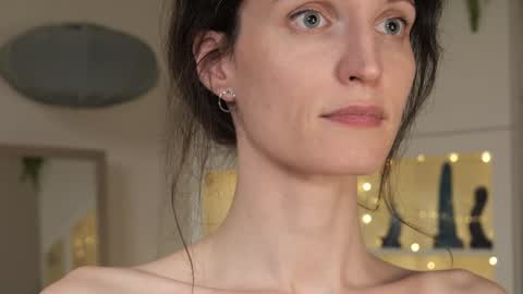 yulla dao online show from January 5, 2025, 5:09 pm