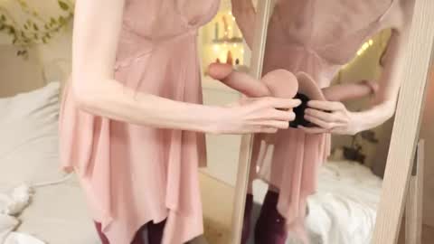 yulla dao online show from March 11, 2025, 9:48 pm