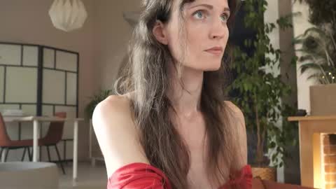 yulla dao online show from September 19, 2025, 3:45 pm