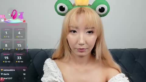 Snapshot of yume_ko chatting on September 15, 2025, 8:31 pm yume_ko online show from September 15, 2025, 8:31 pm