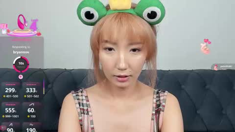 Snapshot of yume_ko chatting on September 18, 2025, 12:01 am yume_ko online show from September 18, 2025, 12:01 am