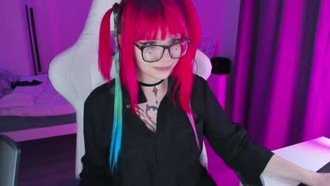 Snapshot of yumi_youkai chatting on December 6, 2024, 12:49 pm Yumi 3 online show from December 6, 2024, 12:49 pm