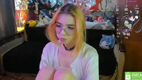 Yumeko online show from March 10, 2025, 10:04 am