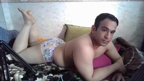 Snapshot of yummerboy chatting on February 27, 2026, 4:56 am yummerboy online show from February 27, 2026, 4:56 am