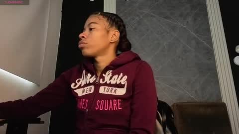 Yummyduo online show from October 30, 2025, 12:17 pm