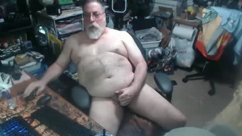 Snapshot of yummyflguy chatting on May 27, 2026, 6:05 pm yummyflguy online show from May 27, 2026, 6:05 pm