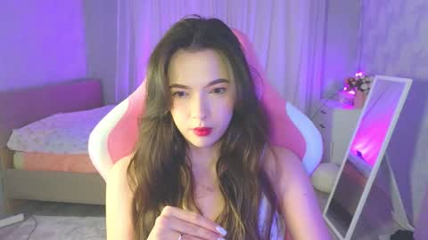 Yuna online show from November 24, 2025, 1:16 am