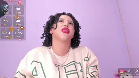 yunahott_ online show from December 23, 2024, 5:06 am