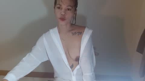 Snapshot of yunahuntrixx chatting on June 2, 2026, 4:47 am yunahuntrixx online show from June 2, 2026, 4:47 am