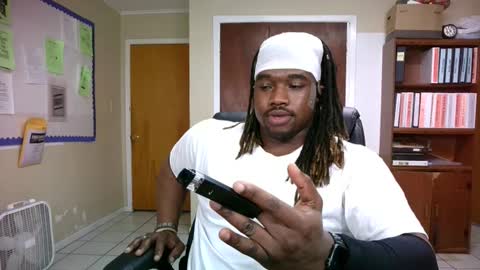 Snapshot of yungbbcbro chatting on December 29, 2024, 5:10 am Octavian online show from December 29, 2024, 5:10 am