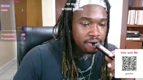 Snapshot of yungbbcbro chatting on January 3, 2025, 8:32 am Octavian online show from January 3, 2025, 8:32 am