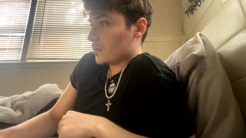 yungstudbev online show from January 29, 2025, 6:28 pm