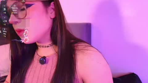 Yuri Stars online show from February 11, 2026, 5:23 am