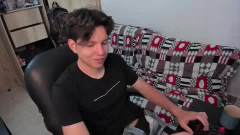 yurii_moody online show from December 20, 2025, 8:05 pm