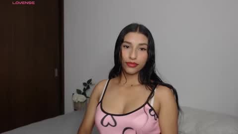 yuzii Im new to these pages so I hope you guys are kind to me. online show from October 10, 2025, 10:42 pm