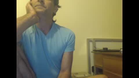 Snapshot of yvesstorm5 chatting on December 28, 2024, 6:18 pm yvesstorm5 online show from December 28, 2024, 6:18 pm