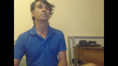 Snapshot of yvesstorm5 chatting on February 2, 2025, 2:34 pm yvesstorm5 online show from February 2, 2025, 2:34 pm