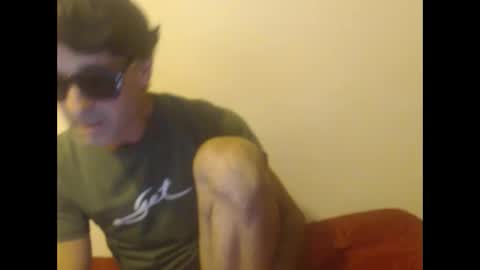 Snapshot of yvesstorm5 chatting on September 27, 2025, 6:24 pm yvesstorm5 online show from September 27, 2025, 6:24 pm