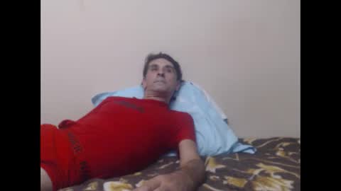 Snapshot of yvesstorm5 chatting on October 27, 2025, 5:28 pm yvesstorm5 online show from October 27, 2025, 5:28 pm