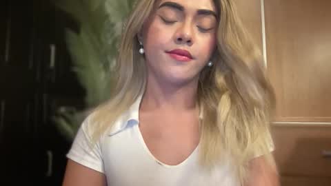 Miss Cali online show from April 16, 2026, 12:17 pm