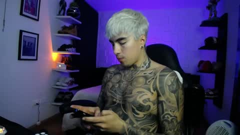 zac_muller1 online show from June 5, 2026, 4:52 am