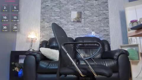 zack_joness10 online show from February 25, 2026, 5:06 am