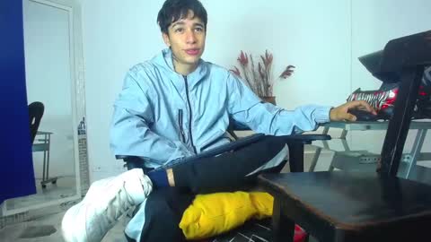 zack online show from January 25, 2025, 1:52 pm