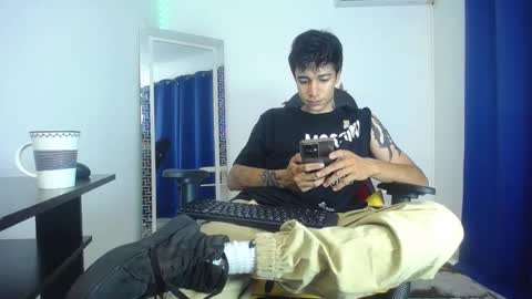 zack online show from January 31, 2025, 8:43 pm