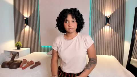 zafira online show from March 4, 2025, 11:51 am