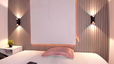 zafira online show from March 7, 2025, 11:51 am