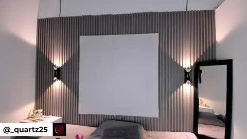 zafira online show from April 18, 2026, 3:43 am