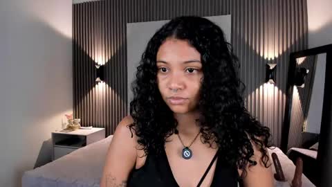 Snapshot of zafiiraa chatting on May 10, 2026, 3:33 am zafira online show from May 10, 2026, 3:33 am