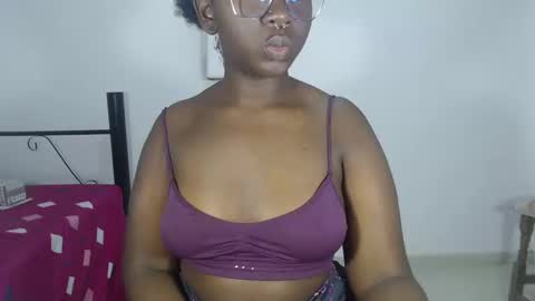 Snapshot of zahhysims chatting on February 22, 2025, 1:35 pm zahhy online show from February 22, 2025, 1:35 pm